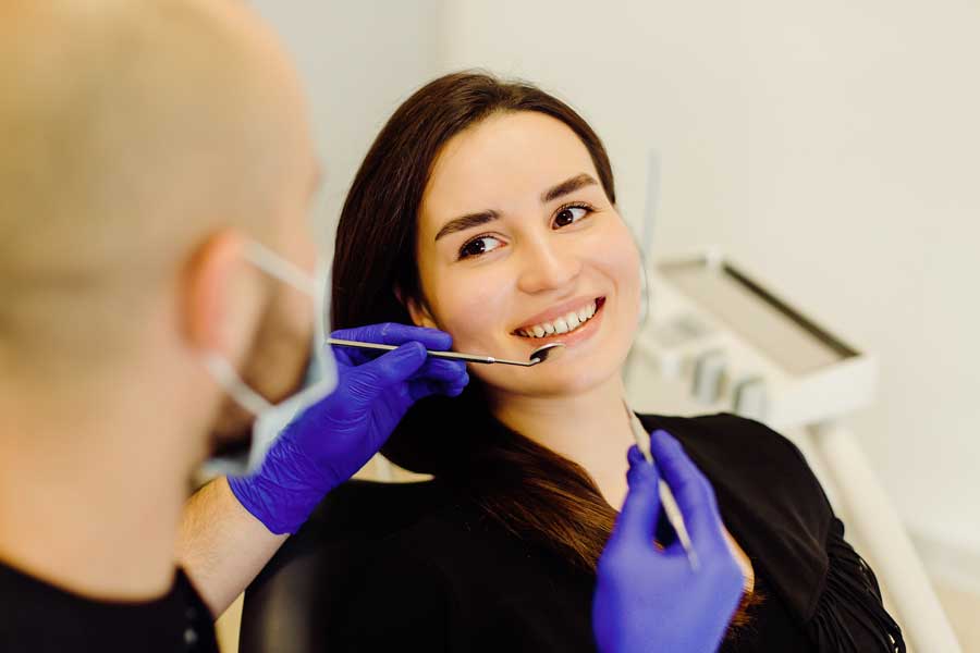 The Importance of Healthy Dental Care for a Bright Smile